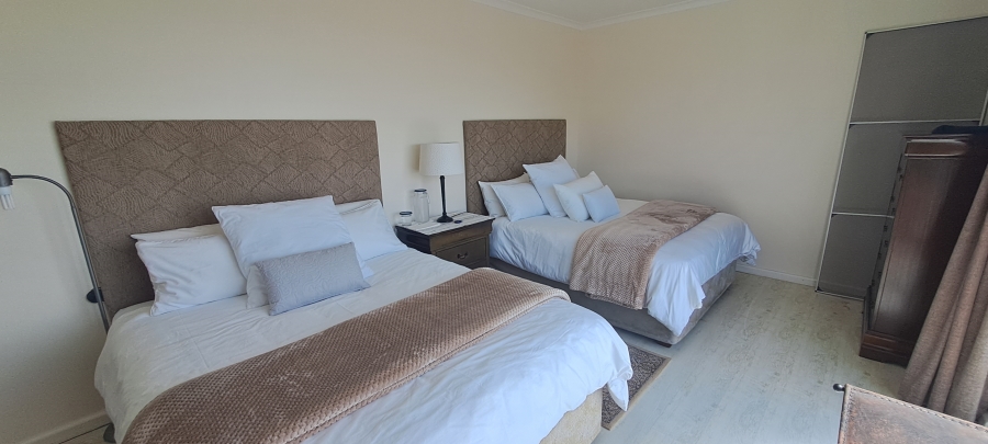 4 Bedroom Property for Sale in Saldanha Heights Western Cape